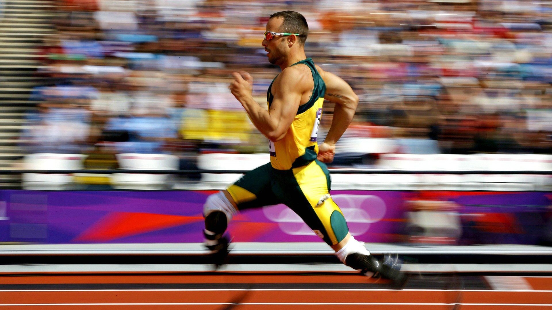 莱万多夫斯基迎来十二赛季高光表现，西班牙队球迷沸腾！